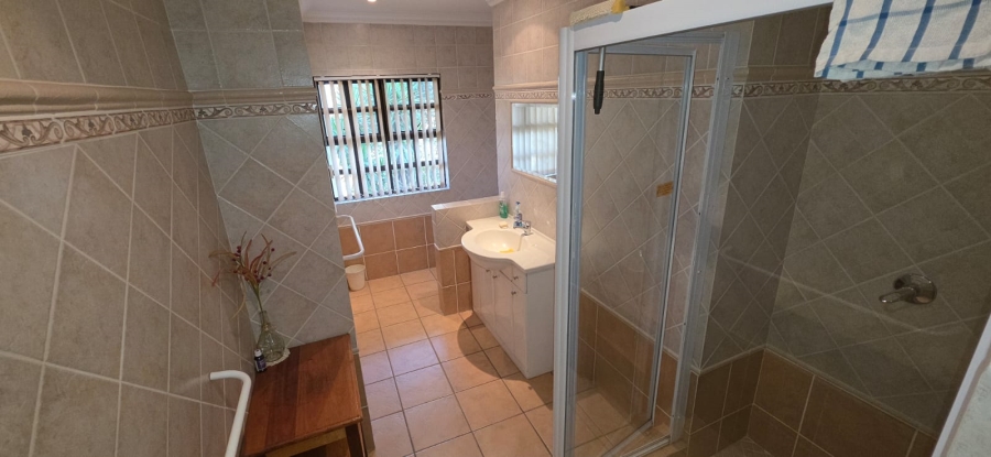 4 Bedroom Property for Sale in Caribbean Beach Club North West